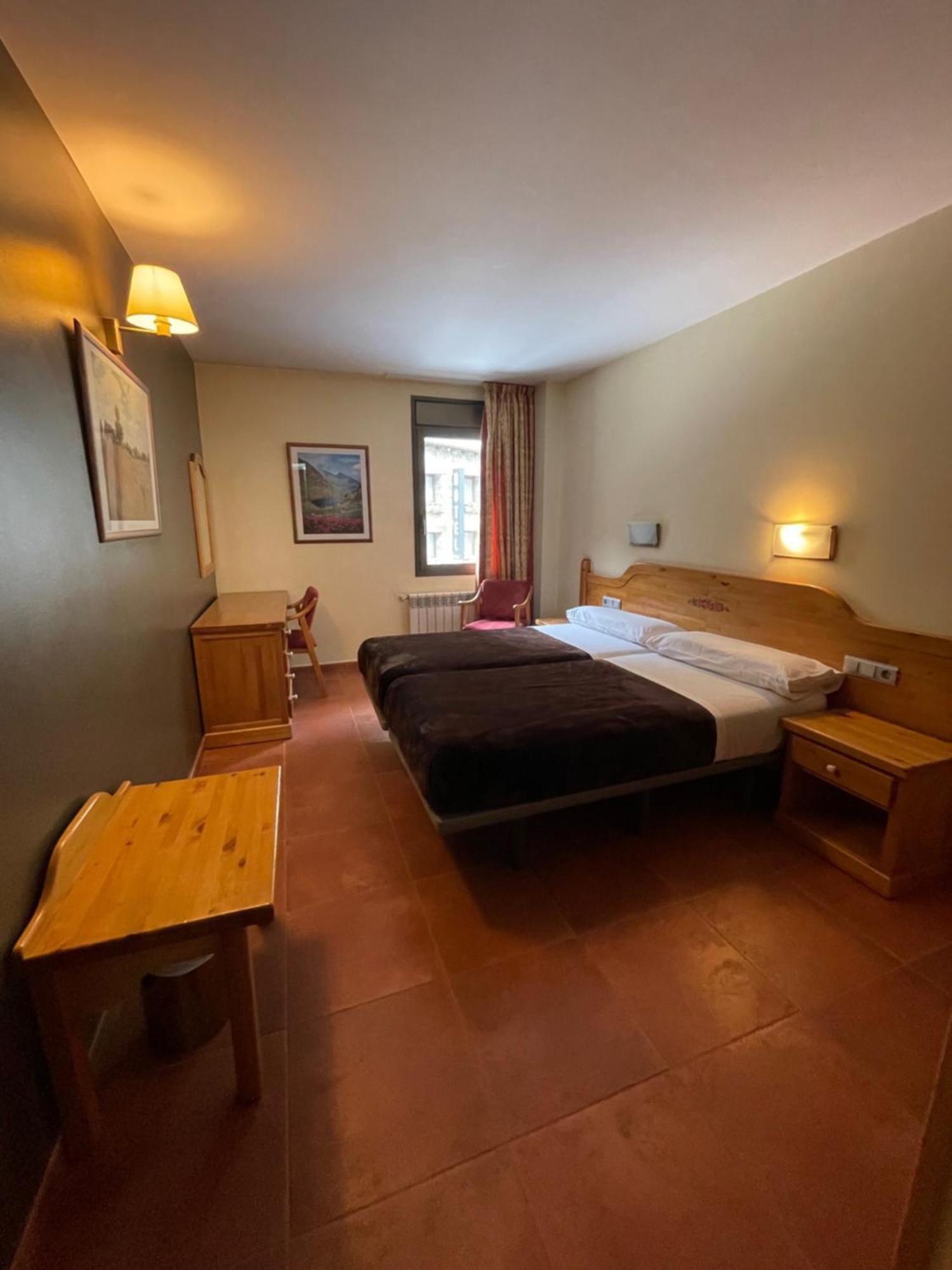 Apartaments Sant Moritz Arinsal Exteriér fotografie