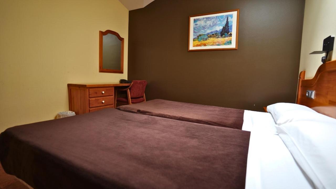 Apartaments Sant Moritz Arinsal Exteriér fotografie