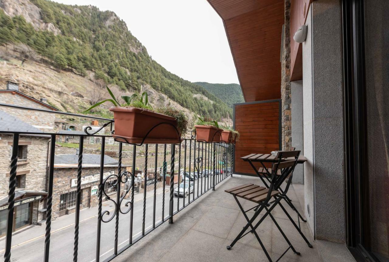 Apartaments Sant Moritz Arinsal Exteriér fotografie