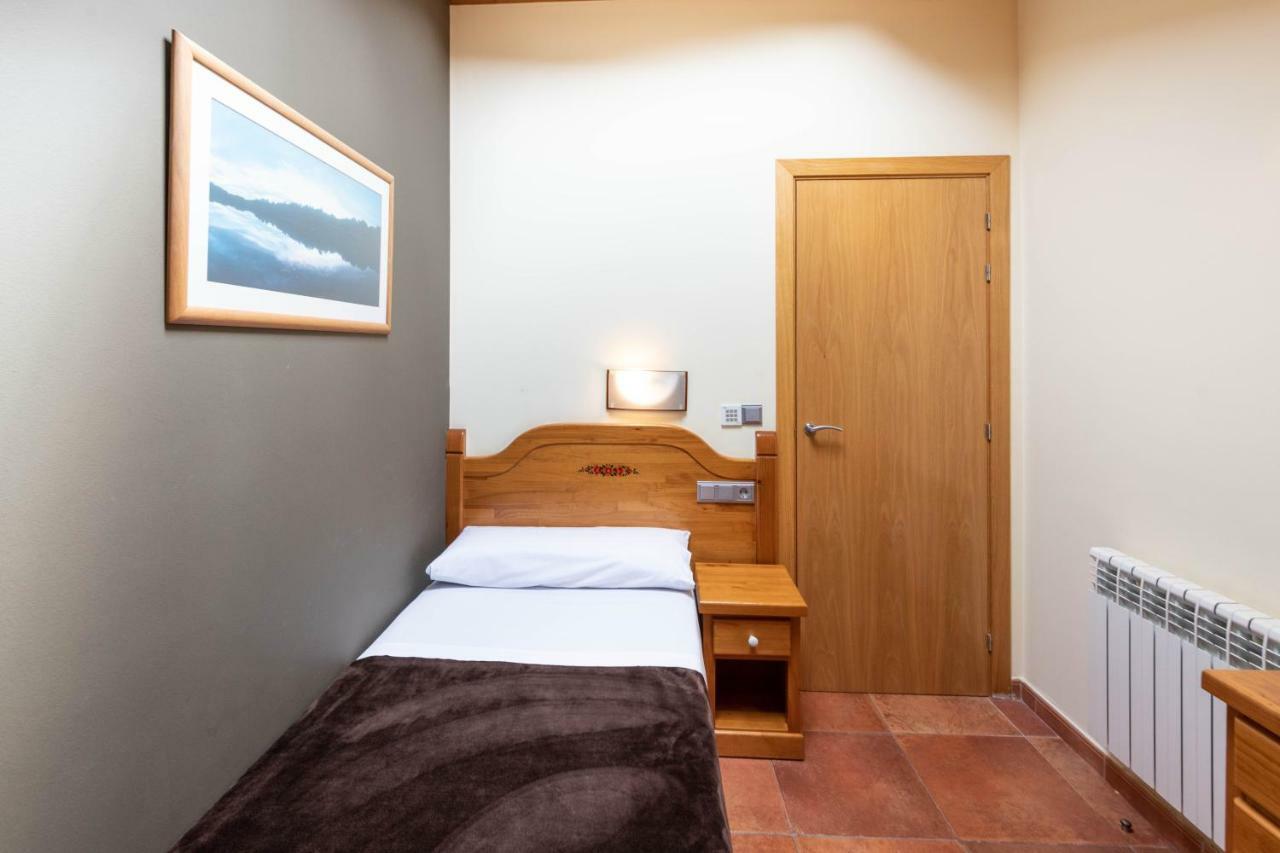 Apartaments Sant Moritz Arinsal Exteriér fotografie